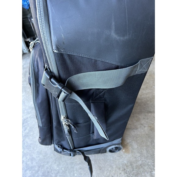 Rare Large Oakley Gear Bag 30” Rolling Luggage Duffle Suitcase Tactical Travel - Picture 6 of 16